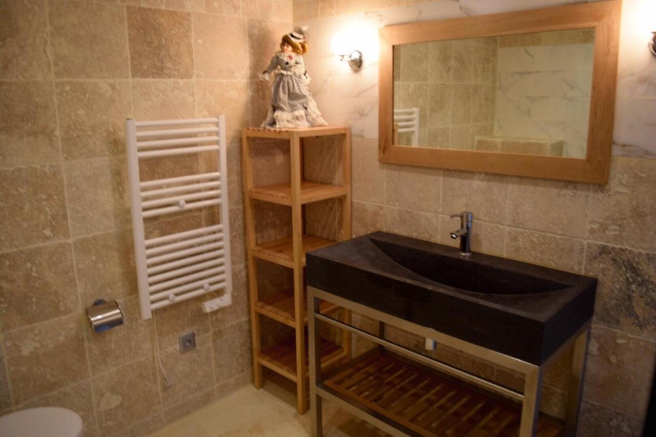 Grand Tamaris Hosting Bed & Breakfast Arles Rom bilde